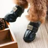 Schuhe 4 Stück Hundeschuhe Haustierschuhe Warme Schneestiefel rutschfeste verschleißfeste wasserdichte Regenschuhe Winter Haustiere Baumwollschuhe Heimtierbedarf