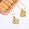 Colliers pendants Lettres anglaises Star Moon Open PO Box Collier en métal pour les femmes Girls Simple Design Anniversary Birthday Jewelry 2023