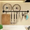 Redskapsställen Punch-Free Kitchen Hook Wall Hanger för knivsked med lock Holder Matlagningsredskap med glidkrokar Black Hanging Rod 230617