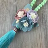 Pendentif Colliers Mode Aqua Tissu Imitation Fleur Métal Feuille Long 10mm Bois Perle Collier Femme Maxi Déclaration Collier Accessoires