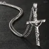 Hänghalsband Crucifix Män rostfritt stål Cross Halsband Bön Religiös Jesus Katolska halslösa robusta silverfärgkedja