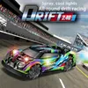 RC Drift Racing Car 4WD Spray 360 Degrés Rotation Stunt Haute Vitesse Radio Control Car Avec Musique Lumières Aldult Enfants Jouets Pour Garçon