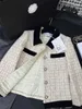 여자 재킷 디자이너 여름 뉴 스타일 유명 인사 슬림 벨벳 패널 격자 무늬 폴로 여성용 짧은 코트 KS4E