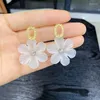 Boucles d'oreilles pendantes anti-allergiques mode tempérament doux pétales pour femmes filles cadeau bijoux R230619