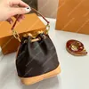 Luxe Mini Bucket Bag Nano Womens Designer Schoudertas Vol Oude Bloemen Leren String Kleine Crossbody Tassen Emmers Handtas Portemonnee