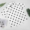 Mäns casual skjortor klassiska polka dot white svart polkadots retro mönster semester skjorta sommaren y2k blusar män anpassad plus storlek