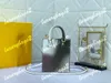 حقائب اليد النسائية Petit Sac Spring في المدينة Mini Tote Small Designer Bag Bags Fashenger Bags Woman Totes 9 Colors 17cm Crossbody Bebag