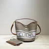 Kvinna väver stor tygväska raffias sommar celiny strand lyxhandväskor nylon män triomphe canvas cross body designer koppling rese lady shopper väska axel väska