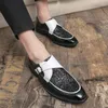 Chaussures habillées tendance 2023 hommes britanniques bout pointu en cuir mâle Sequin mélange couleurs mariage chaussures formelles Sapatos Tenis Masculino