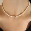 Chaînes ROPUHOV 2023 Simple Titane Acier Golden Bean Panneaux Perles D'eau Douce Unique Correspondant Collier Raw Bijoux Cadeau Pour Les Femmes