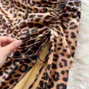 Casual Dresses Hikigawa Chic Fashion Woman Dress Sexig Leopard spagretti remmar ärmlösa glidklänningar för kvinnor streetwear slits vestidos mujer j230619