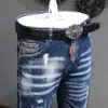 Herr jeans modedesigner män retro blå stretch smal fit målad rippad koreansk stil vintage casual denim byxor hombre 230619