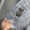 Damesjeans Strass Cartoon Beer Patch Dames Denim Shorts 2023 Zomer All-match Netto Rode Gescheurde Jean Wijde Pijpen Studenten