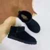 Kvinnor Winter Ultra Mini Boots Designer Australisk kort snö för män riktiga läder varm ankel pälsstövlar lyxiga sko 35-43 stövlar