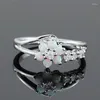 Pierścienie klastra 1 sztuk kobiet mody kwiatowy ring Man Man Man Man Make Opal Finger Crystal pusta biżuteria