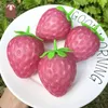 Giocattolo di decompressione Simulazione Cambia colore Strawberry Vent Ball Fruit To Stress Relief Toy Tofu Ball Pinch Giocattolo per bambini Office Decompression 230617