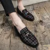 Jurk Schoenen Mannen Kwasten Lakleer Mannelijke Luxe Mode Rasterpatroon Bruiloft Italiaanse Stijl Loafers Homecoming Prom Schoeisel