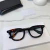 Moda lüks erkek sıcak tasarımcı güneş gözlüğü kadın vintage kare mat çerçeve mektup baskılı renkli film gözlükleri trend boş zaman stili anti-ultraviyole erkekler
