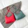 Abendtaschen Vintage PU Leder Weibliche Umhängetasche Trendy Luxus Design Kleine Quadratische Unterarm Einfache Einfarbige Umhängetasche Für Frauen