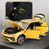 Diecast Model Auto 1 24 URUS Bison SUV Legering Sportwagen Model Diecasts Metalen Off-road Voertuigen Auto Model simulatie Geluid en Licht Kinderen Speelgoed Gift 230617