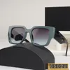 Tasarımcı Güneş Gözlüğü Kadın Erkekler Güneş Gözlüğü Lüks Marka Açık Hava Spor UV400 Güneş Gözlük Klasik Gözlük UNISEX GÖZLEŞMELERİ Yürüyüş Seyahat Gölgeleri Yüksek Kalite