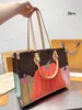 Loulsvt 2023New Tasarımcı Tote Çanta Onthego Lüks Tote Çanta Kadınlar Moda Omuz Çantası Crossbody Çanta Tasarımcı Crossbody Bag Totebag Totebags Kabak Baskı