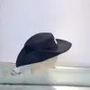 Display femminile di pesca da cowboy occidentale per il viso casual primaverile e estate copriva il cappello del bacino del secchio