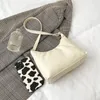 Abendtaschen Vintage PU Leder Weibliche Umhängetasche Trendy Luxus Design Kleine Quadratische Unterarm Einfache Einfarbige Umhängetasche Für Frauen