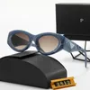 Lyxdesigner solglasögon man kvinnor svart ram alfabet design havskörning slitage strand retro design uv400 med låddammväska