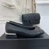 Donne del cuoio genuino Causale Ballerine Perla Tacchi Bassi Per Il Tempo Libero Scarpe Firmate Autunno Punta Rotonda Donne Mocassini Zapatillas Mujer