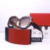 Lunettes de soleil Designer Femmes Designer Fashion Goggle Beach Sun Glasse pour homme femme 20 Couleur en option avec la boîte 9czn