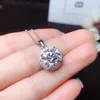 Women Pendant Halsband Fashion Round Imitation Mosang Stone Zircon Diamond Pendant Platinum Plated White Gold Necklace Party Jewets Birthday Present