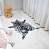 220*170cm Zebra Tier Bedruckter Teppich Samt Kunstleder Teppiche Pelz Tierhäute Natürliche Form Teppiche Rutschfeste Matten L230619