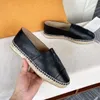 Дизайнерские скольжения мужские женские тапочки плоские сандалии