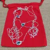 Цепочки YS 2023 Ожерелье из нержавеющей стали сплав с сплавным цветом может быть дано в качестве подарка женщинам с бесплатной оптовой торговлей.