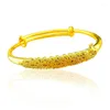 Braccialetti con ciondoli Bracciale rigido con animale pavone femminile carino Braccialetto rotondo di lusso in oro giallo color argento per le donne