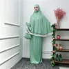 Ropa étnica Abaya Ramadán Moda monocromática que incluye vestido Hijab Traje de estilo islámico de dos piezas para mujeres musulmanas