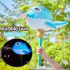 Sand Play Water Fun Gun Electric uppblåsbar Dolphin Cartoon Outdoor Toy med LED Light Soap Bubbles Balloon Toys For Boys Girl Children Gifts R230620