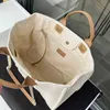 2023 New Xiangjia Pearl Beach Bag Borsa Tote Bag Moda INS Una spalla Palmare Star Stesso stile 5UIY Vendita di liquidazione del 50%