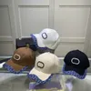 Nya modekåpor för unisex casual sport brev mössor solskade hatt personlighet enkel hatt