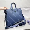 Skórzane mężczyźni torba laptopa Designerka Klasyczna trójkątowa torba na ramię mody torebki biznesowe