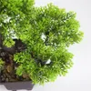 Kwiaty dekoracyjne 33 cm sztuczne sosny drzewo pinie fałszywe rośliny gałąź tropikalne pulpit palmy bonsai plastikowe liście do dekoracji biura domowego