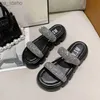 Slippers Crystal Platform Flats Fashion Slippers 2022 Summer Sport Sandals الفاخرة الكعوب الأحذية العلامة التجارية Women Women Slides J230620