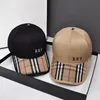 Boll Caps Fashion Hat Designer Classic Plaid Baseball Cap för män Kvinnor High End Luxury Cap Retro Plaid Letter Sun Hat Bucket Hat 1Cr4V