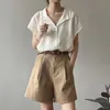 Pantalones cortos de verano para mujer, traje de cintura alta de pierna ancha para mujer, traje Beige de gran tamaño con botones sueltos, informal clásico liso con cinturón 230620