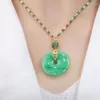 Anhänger Halsketten Natürliche grüne Friedensschnalle Halskette Exquisite Mode Goldfarbe Set Jade Pullover Kette Damen Accessoires