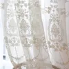 カーテンハイグラードホワイト刺繍フラワースクリーンヨーロッパスタイルのボイルチュールベッドルームリビングルームの窓のカーテン230619