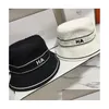 Breitkrempeln Hats Bucket Luxus Designer Black Mens White Woven Womens Fashion Herbst Fedora Anpassung Sunhat Drop Lieferung Accessoires Dhuot