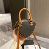 2023-Shoulder Bag Designer Bags Love Leather Handbag Ladies Fashion Messenger Wallet Mini Retro tote Bag 4 Colors