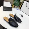 Designer Princetown Slippers Sandalen Echt Leer Loafers Schoenen Mannen Vrouwen Kant Fluwelen Dames Casual Schoen Muilezels Metalen Gesp Bijen Slang Patroon Met Doos